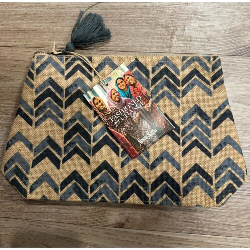 Neiman Marcus Boho Makeup Travel Bag Burlap Tan & Blue World Fair Trade Org NEW